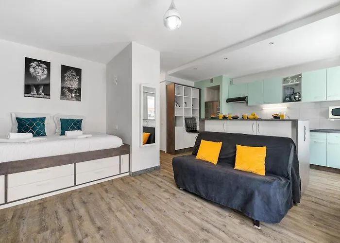 Appartement Le Palais Centre-ville - Proche Terrasse Wifi *