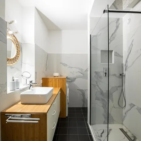 Le Palais Centre-ville - Proche Terrasse Wifi Daire Menton